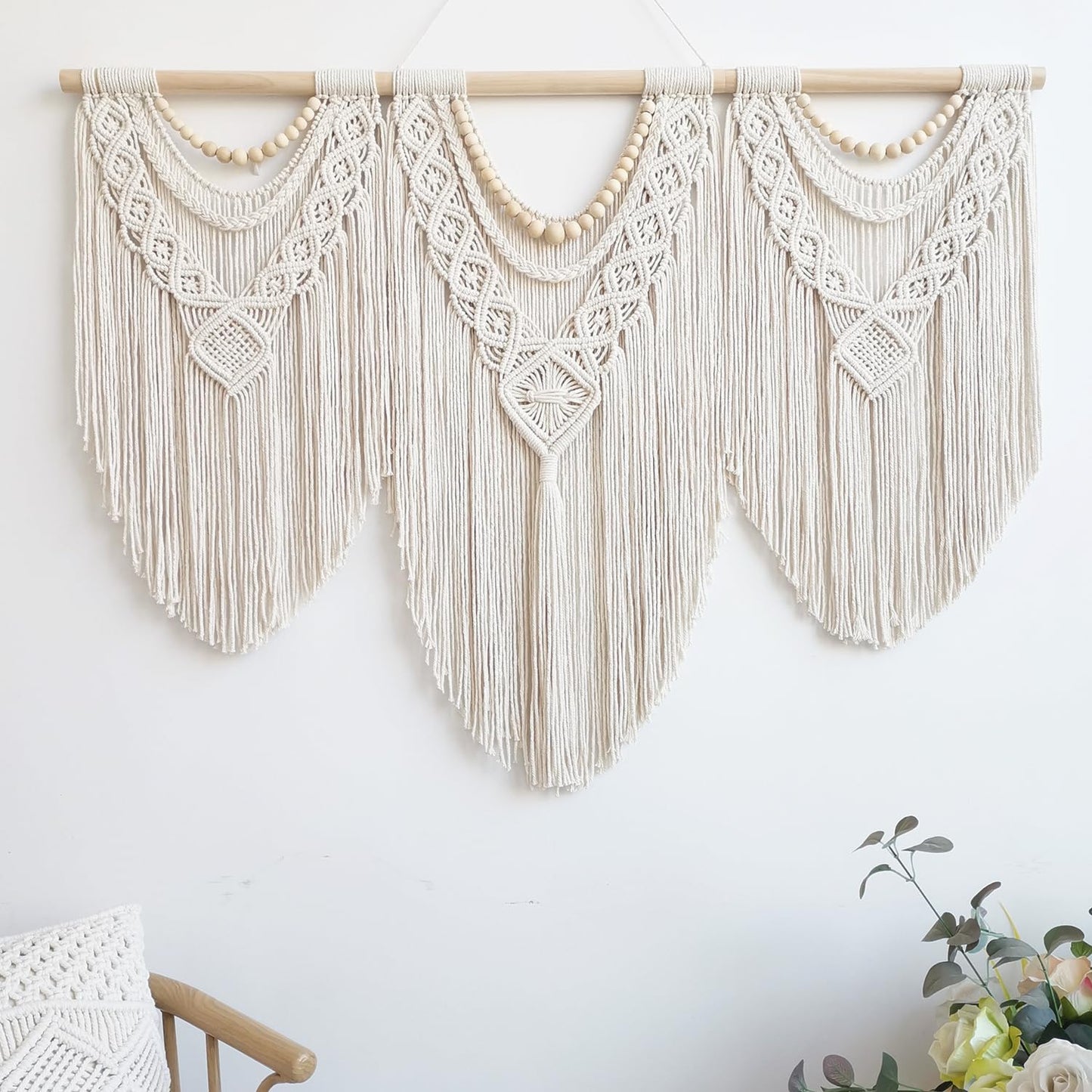 guzhiou Large Macrame Wall Hanging – 43" x 32", Wood Bead